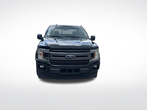 Used 2018 Ford F150 XLT w/ Equipment Group 302A Luxury image 2