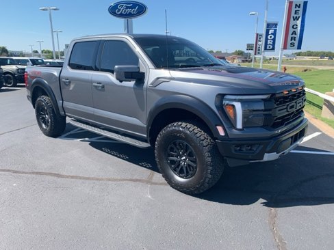 Used 2025 Ford F150 Raptor image 1
