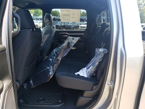 New 2025 RAM 1500 4x4 Crew Cab image 35