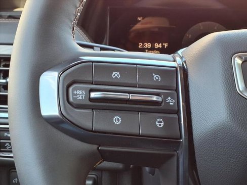 New 2026 GMC Yukon AT4 image 12