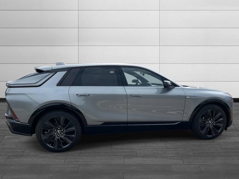 New 2026 Cadillac Lyriq Signature Sport image 6