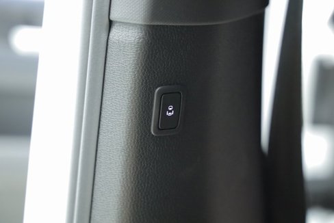 New 2025 Volkswagen ID. Buzz Pro S image 27