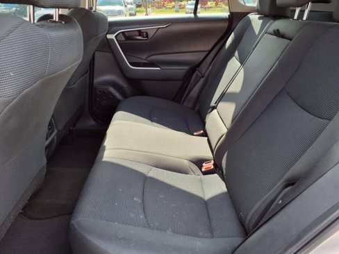 Used 2023 Toyota RAV4 LE image 21