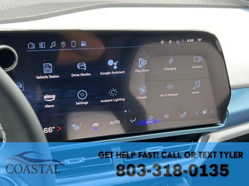 New 2025 Chevrolet Equinox EV LT image 34