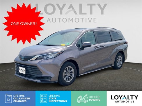 Certified 2021 Toyota Sienna LE w/ LE Plus Package image 1
