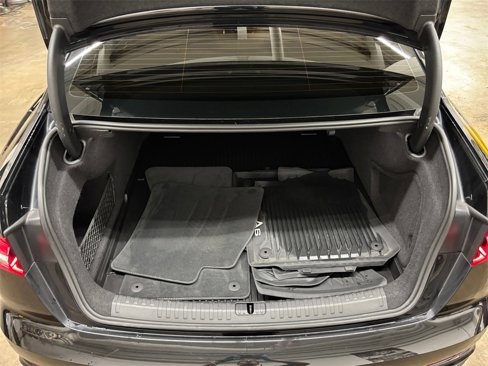 Used 2023 Audi A6 Premium Plus image 16