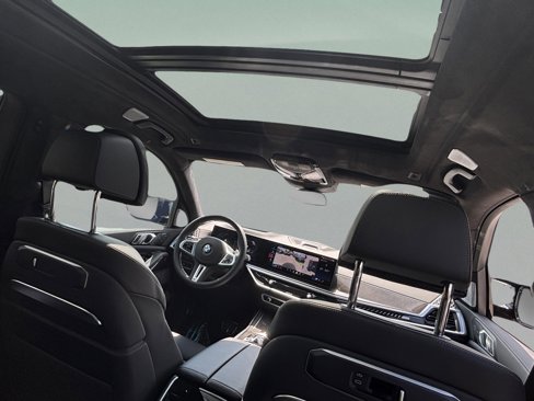 New 2026 BMW X7 M60i image 30