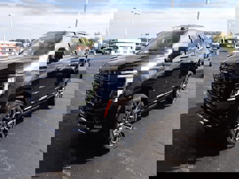 New 2026 GMC Yukon Denali Ultimate image 3