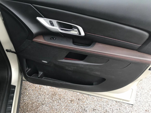Used 2013 GMC Terrain SLT w/ Cargo Package image 31