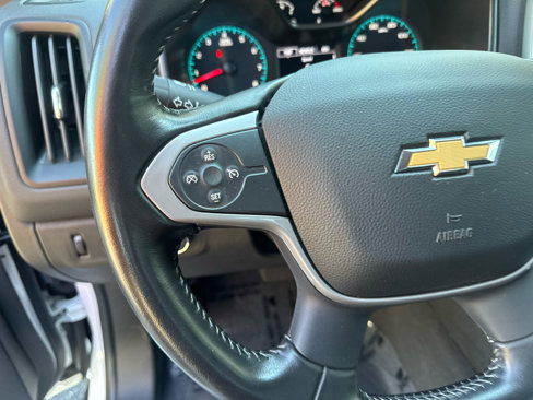 Used 2022 Chevrolet Colorado LT w/ LT Convenience Package image 16