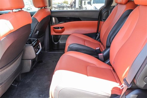 Used 2024 Kia Carnival SX Prestige image 21