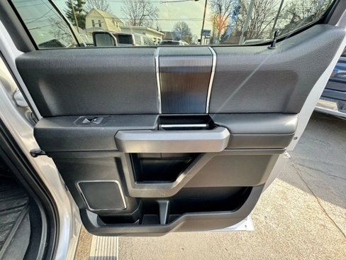 Used 2019 Ford F150 Platinum w/ Equipment Group 701A Luxury image 26