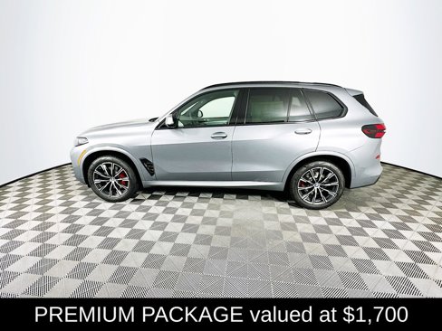 New 2026 BMW X5 xDrive40i w/ M Sport Package image 5