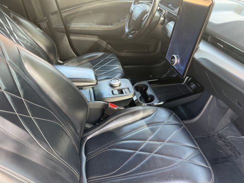 Used 2021 Ford Mustang Mach-E Select w/ Comfort/Technology Package image 16