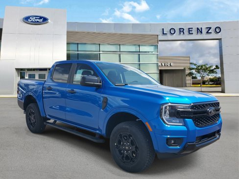 New 2025 Ford Ranger XLT w/ Black Appearance Package image 3