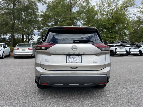 Used 2024 Nissan Rogue SL w/ SL Premium Package image 6