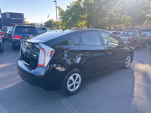 Used 2015 Toyota Prius Two image 4