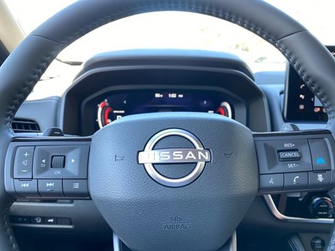 New 2026 Nissan Rogue Platinum image 15