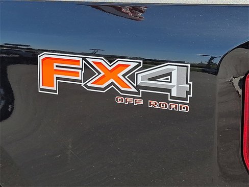 Used 2024 Ford F250 Platinum image 28