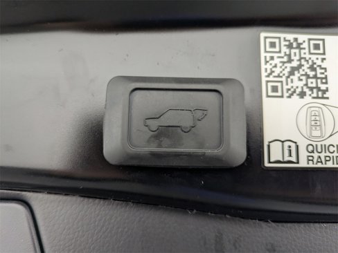 Used 2025 Toyota RAV4 Limited image 18