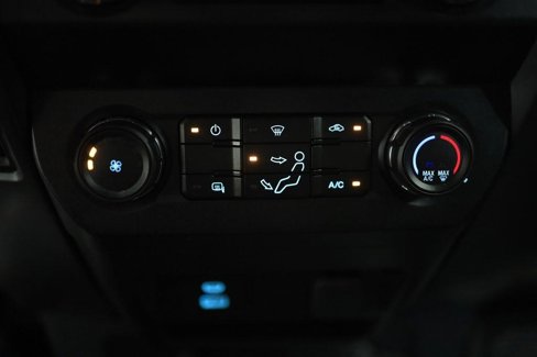 Used 2022 Ford F350 XLT w/ Camper Package image 29