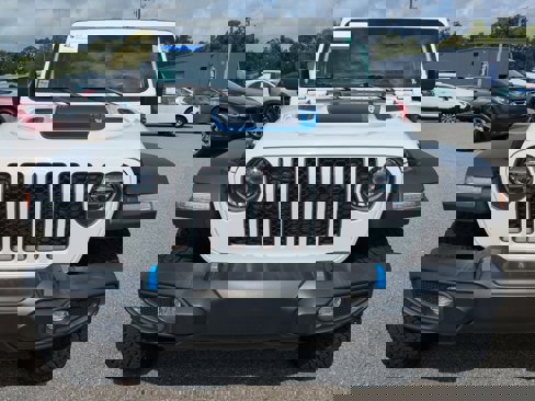 Used 2022 Jeep Wrangler Unlimited Rubicon 4xe image 9