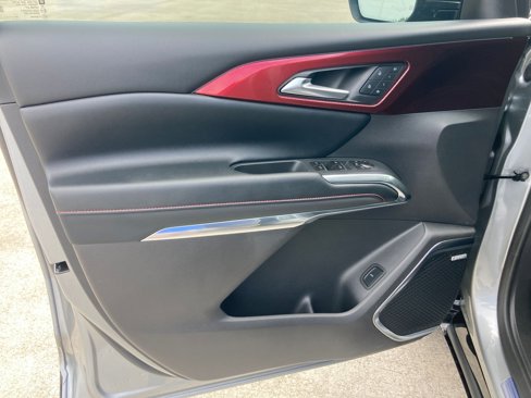 New 2026 Chevrolet Traverse RS w/ LPO, Floor Liner Package image 19