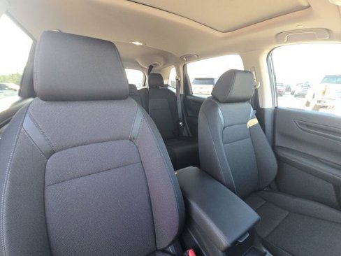 Used 2025 Honda CR-V EX image 17