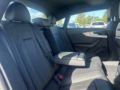 Used 2025 Audi A5 2.0T Premium Plus image 6