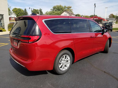 New 2026 Chrysler Pacifica Select image 7