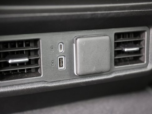 Certified 2025 Chevrolet Silverado 1500 LT image 24