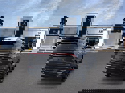New 2025 Lincoln Nautilus Reserve w/ Jet Appearance Package image 8