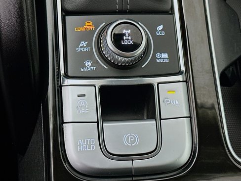 Used 2025 Kia Telluride S image 26