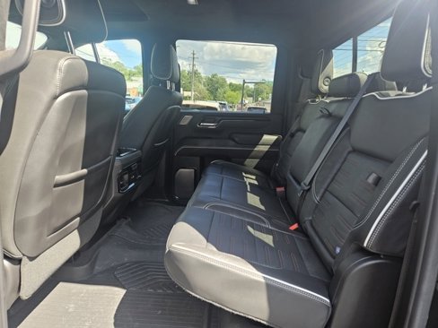 Certified 2024 GMC Sierra 2500 AT4X w/ AT4X AEV Edition image 16