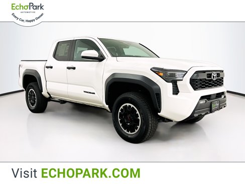 Used 2024 Toyota Tacoma TRD Off-Road image 1