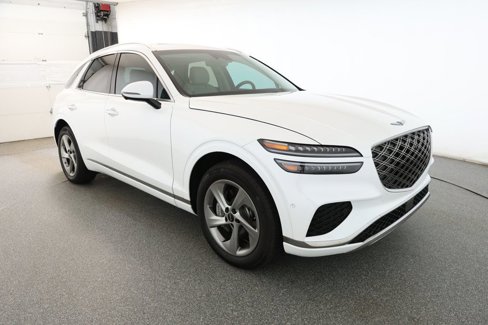 Used 2026 Genesis GV70 2.5T Advanced image 3
