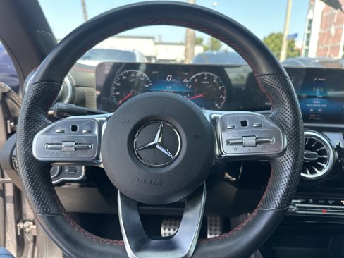 Used 2023 Mercedes-Benz CLA 250 image 11
