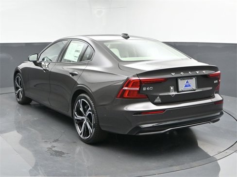 Used 2025 Volvo S60 B5 Plus w/ Protection Package Premier image 6