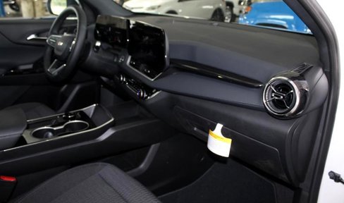 New 2026 Chevrolet Equinox LT image 25