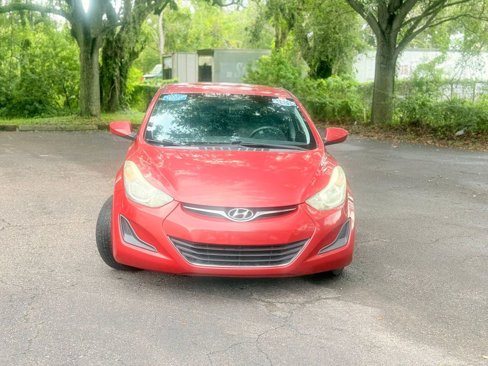 Used 2016 Hyundai Elantra SE image 2