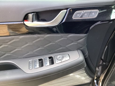 Used 2022 Hyundai Palisade Calligraphy image 18