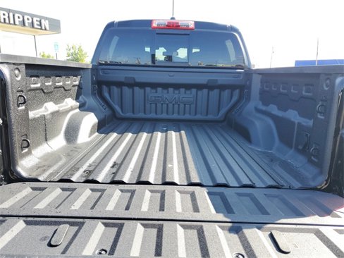New 2026 GMC Canyon Denali image 29