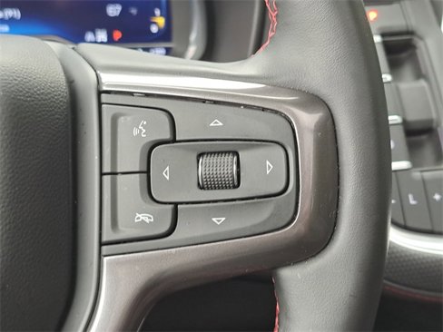 Used 2024 Chevrolet Suburban RST w/ Luxury Package image 19