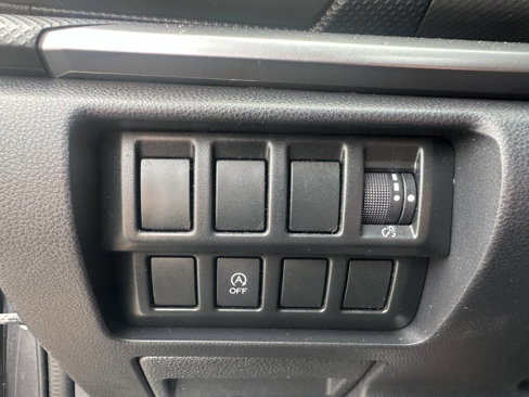 Used 2019 Subaru Forester Premium w/ All-Weather Package image 4