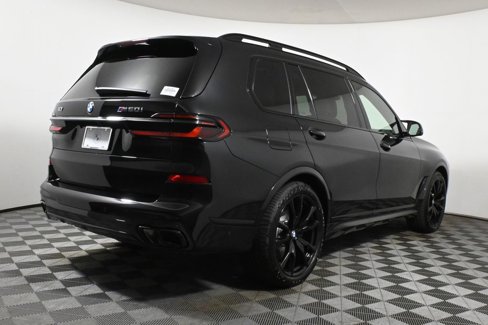 New 2026 BMW X7 M60i image 7