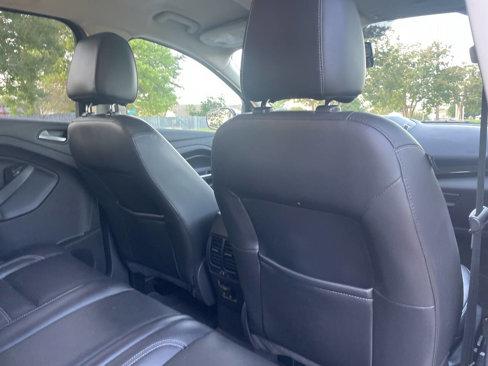 Used 2017 Ford Escape Titanium image 20