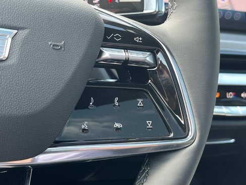 New 2026 Cadillac Lyriq Sport image 28