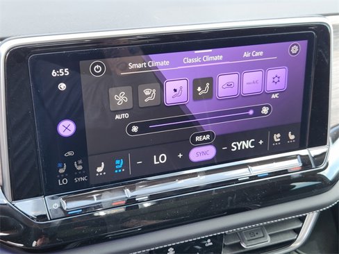 New 2025 Volkswagen Atlas SEL Premium R-Line image 18