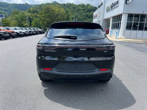 New 2025 Dodge Hornet GT image 4