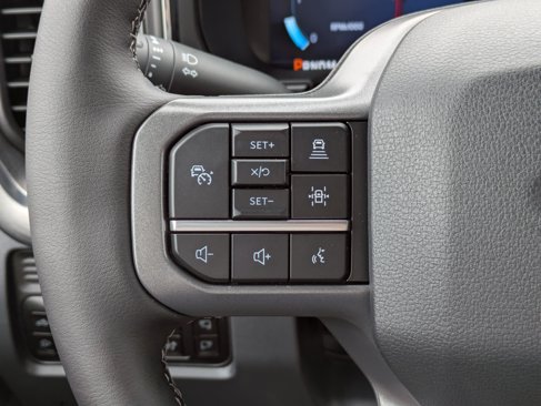 New 2025 Ford F250 Lariat w/ Lariat Ultimate Package image 28